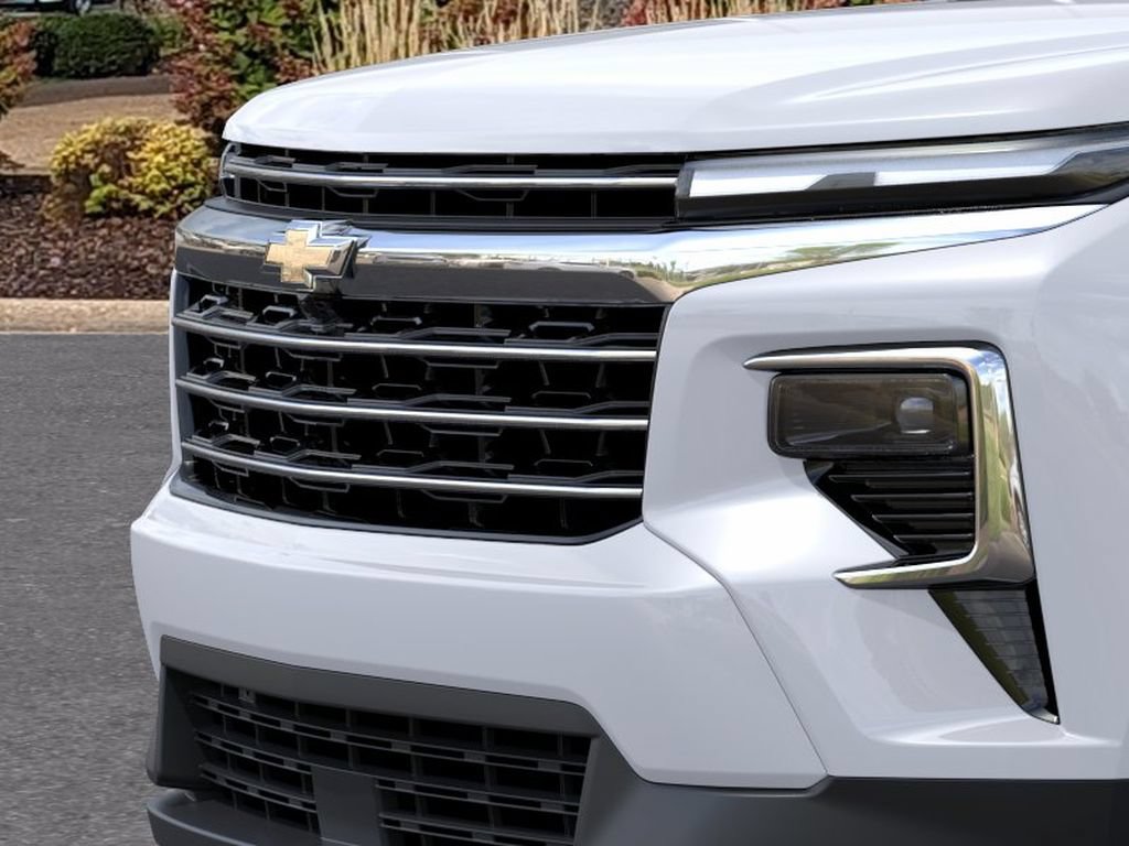 New 2027 Chevrolet Traverse LT w/ Driver Confidence Package AWD/4WD image 13