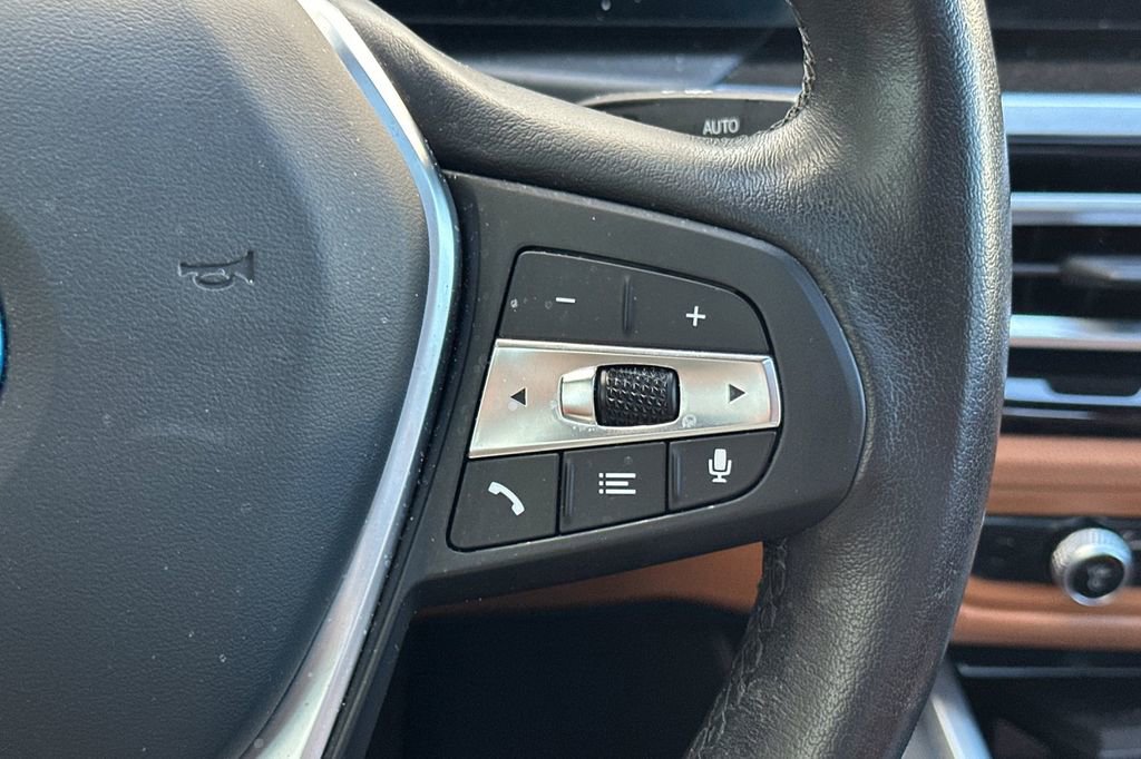 Used 2023 BMW i4 eDrive35 w/ Premium Package image 28