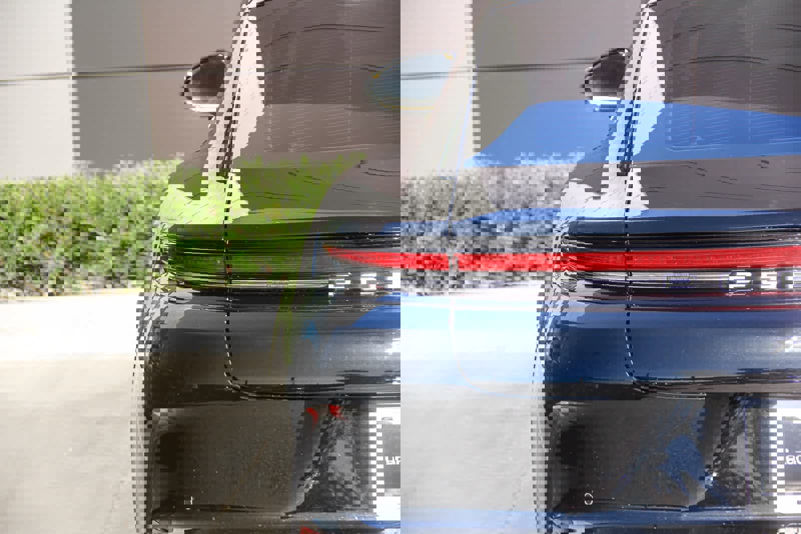 Used 2025 Porsche Panamera 4 image 6