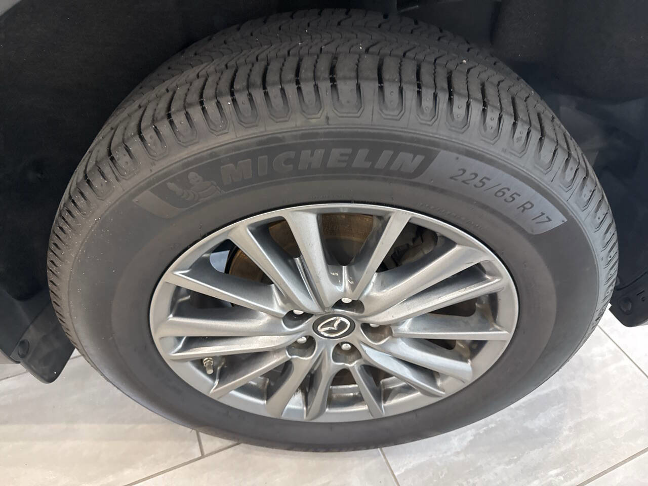 Used 2017 MAZDA CX-5 Touring w/ Preferred Equipment Package FWD image 47