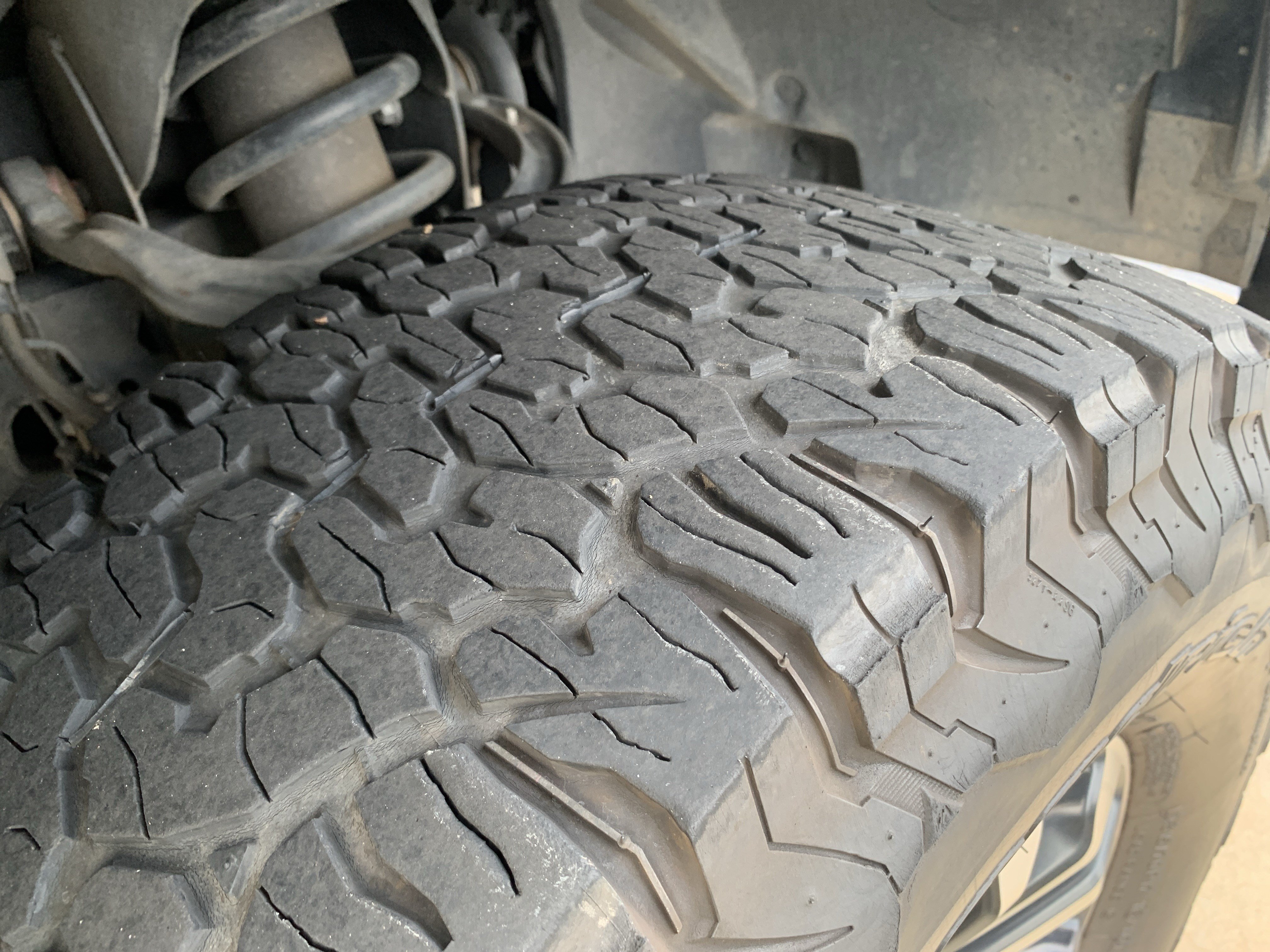 Used 2020 Ford F150 Raptor w/ Equipment Group 802A Luxury AWD/4WD image 12