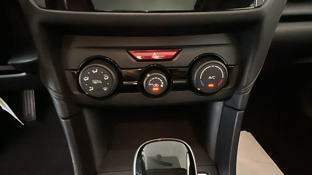 Used 2019 Subaru Crosstrek 2.0i Premium w/ Moonroof Package AWD/4WD image 21
