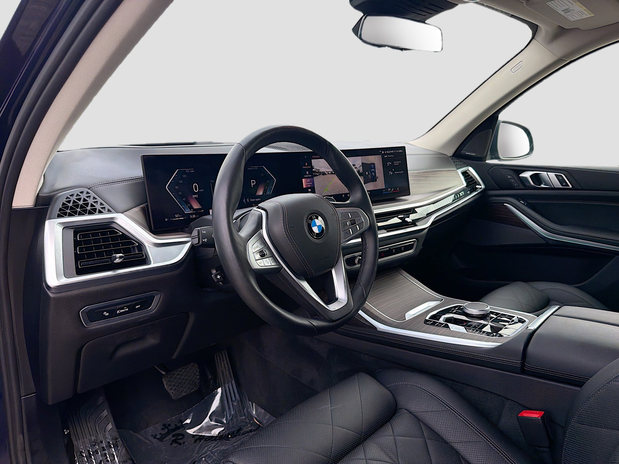 Used 2024 BMW X7 xDrive40i w/ Premium Package AWD/4WD image 28