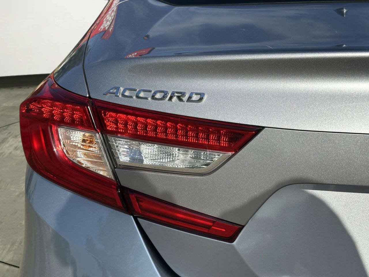 Used 2022 Honda Accord LX image 35
