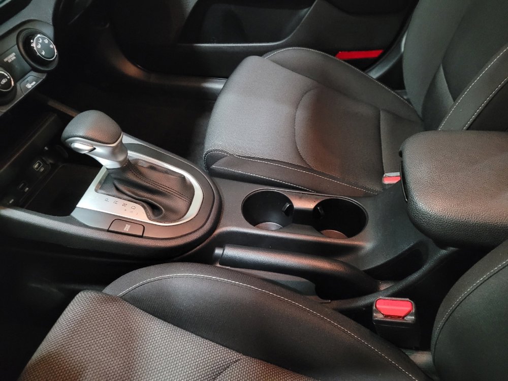 Used 2024 Kia Forte LXS image 26