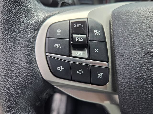 Used 2021 Ford Explorer XLT w/ Equipment Group 202A RWD image 30