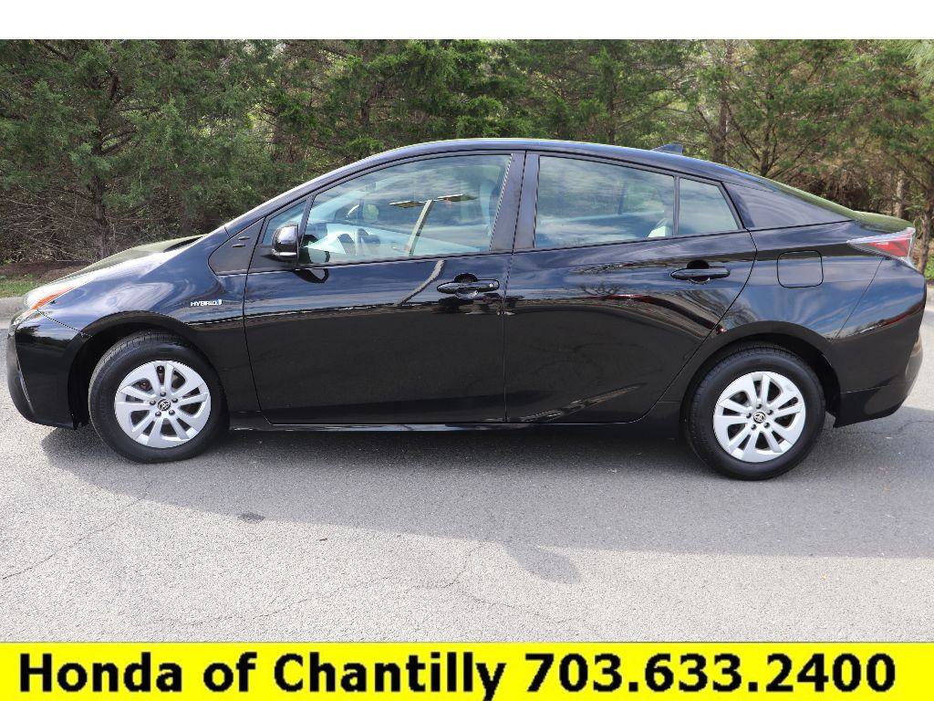 Used 2018 Toyota Prius One w/ Carpet Mat Package FWD image 5