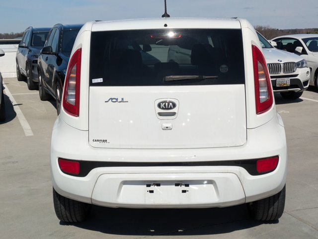 Used 2013 Kia Soul ! w/ Premium Pkg image 5