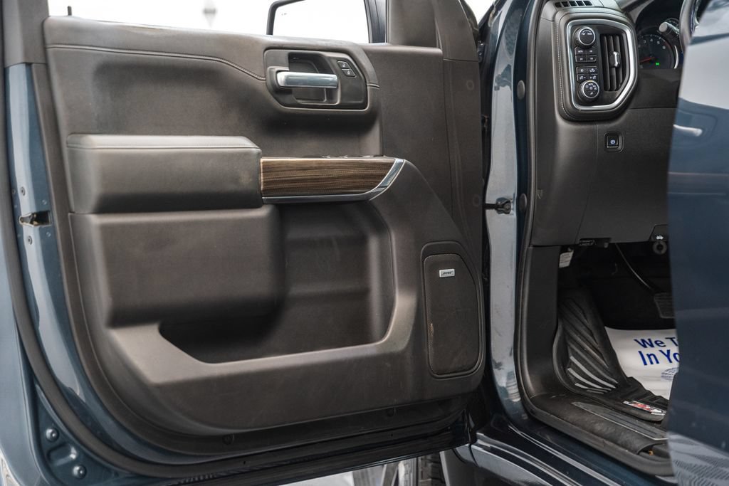 Used 2020 Chevrolet Silverado 1500 LT Trail Boss AWD/4WD image 41