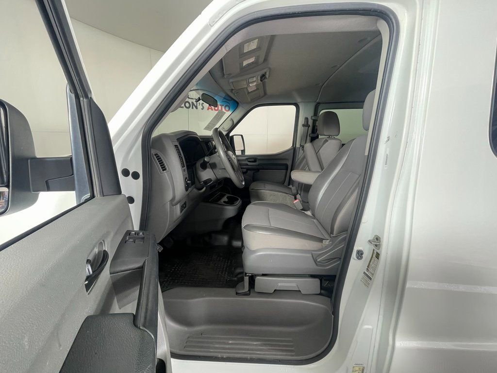 Used 2019 Nissan NV 3500 S RWD image 13
