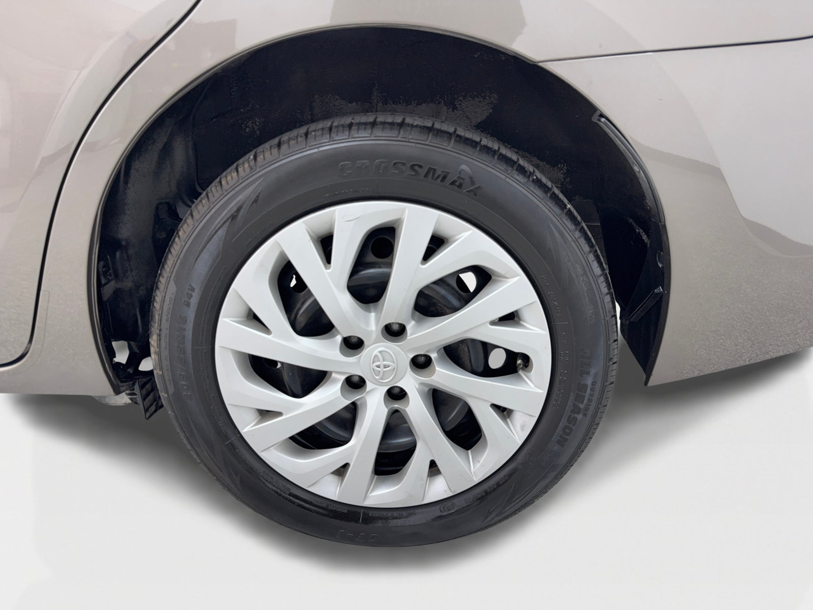 Used 2018 Toyota Corolla LE FWD image 49