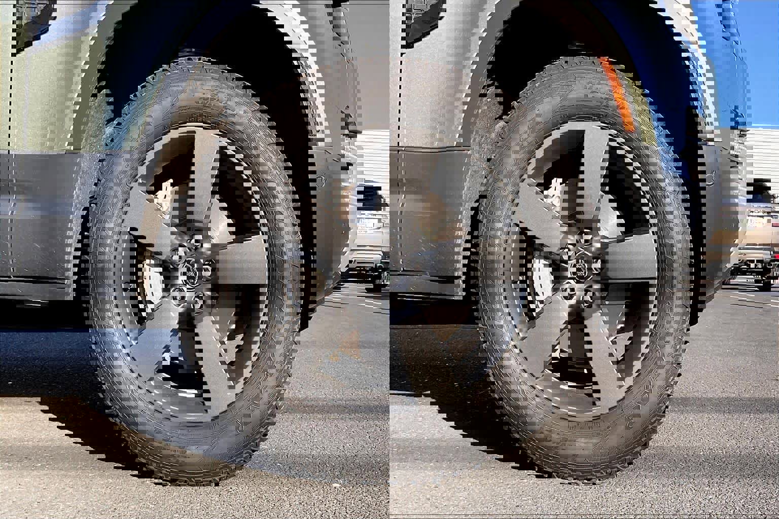 Used 2025 Land Rover Defender 110 S image 11