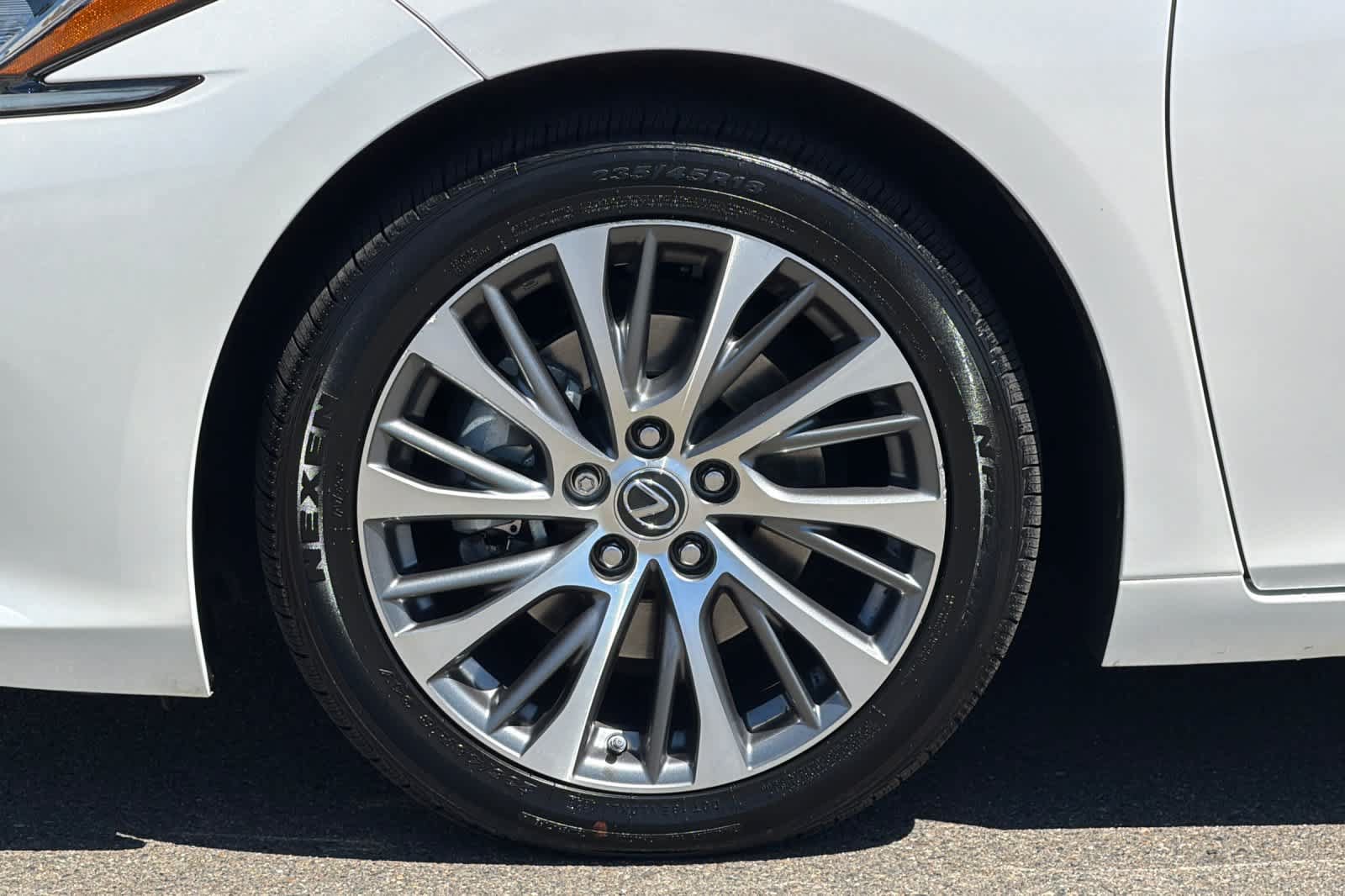 Used 2019 Lexus ES 350 w/ Premium Package FWD image 30