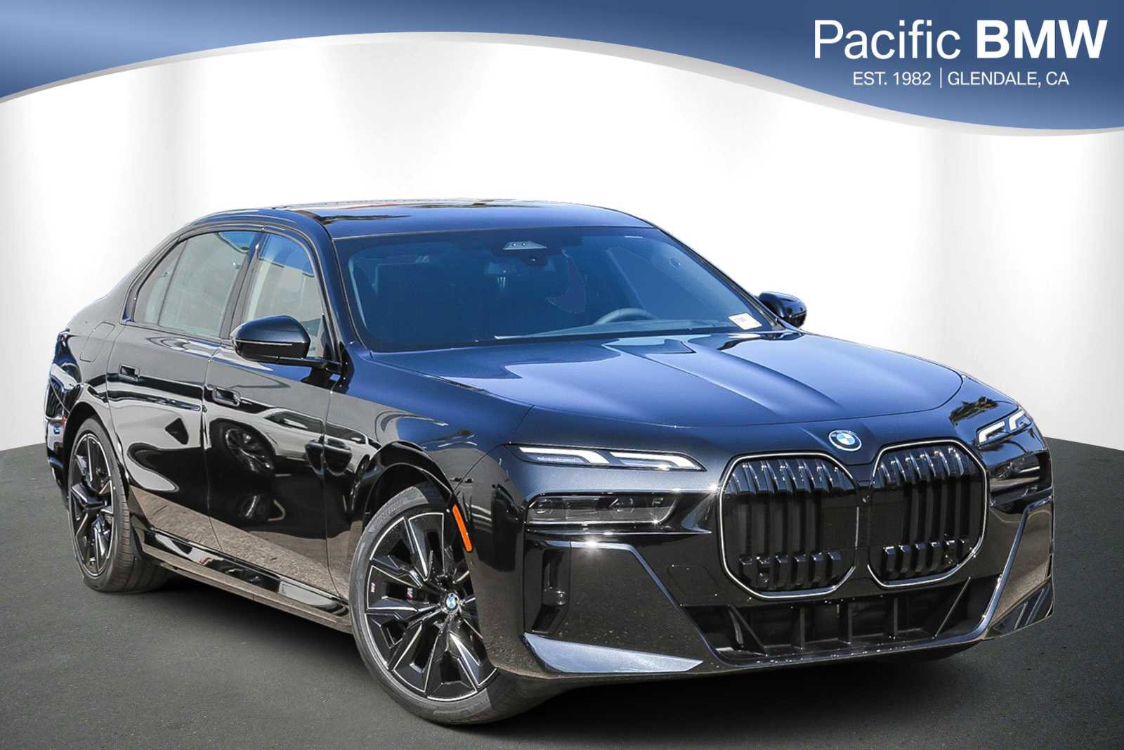 Used 2025 BMW i7 eDrive50 w/ M Sport Package