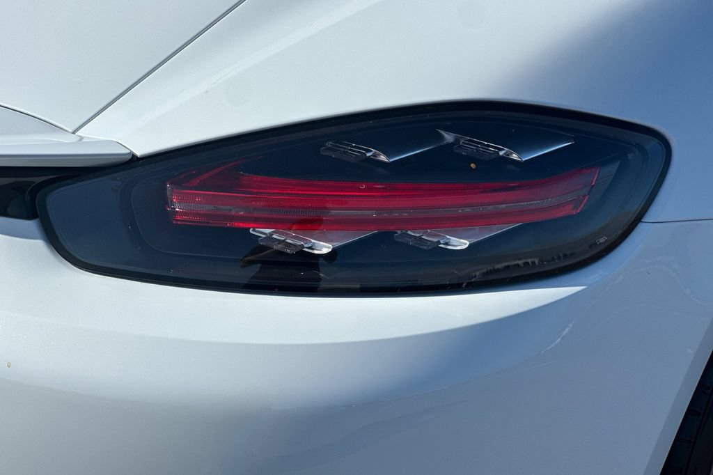 Used 2022 Porsche 718 Cayman RWD image 23