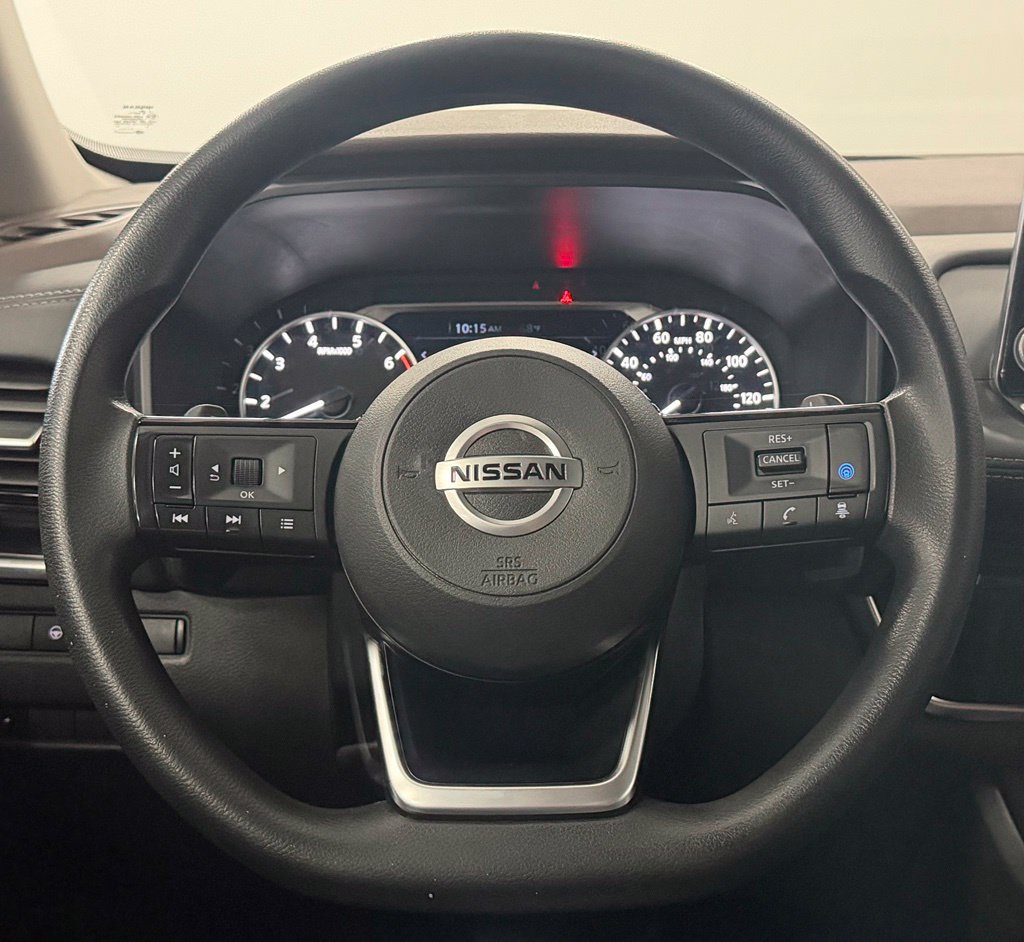 Used 2021 Nissan Rogue SV AWD/4WD image 16