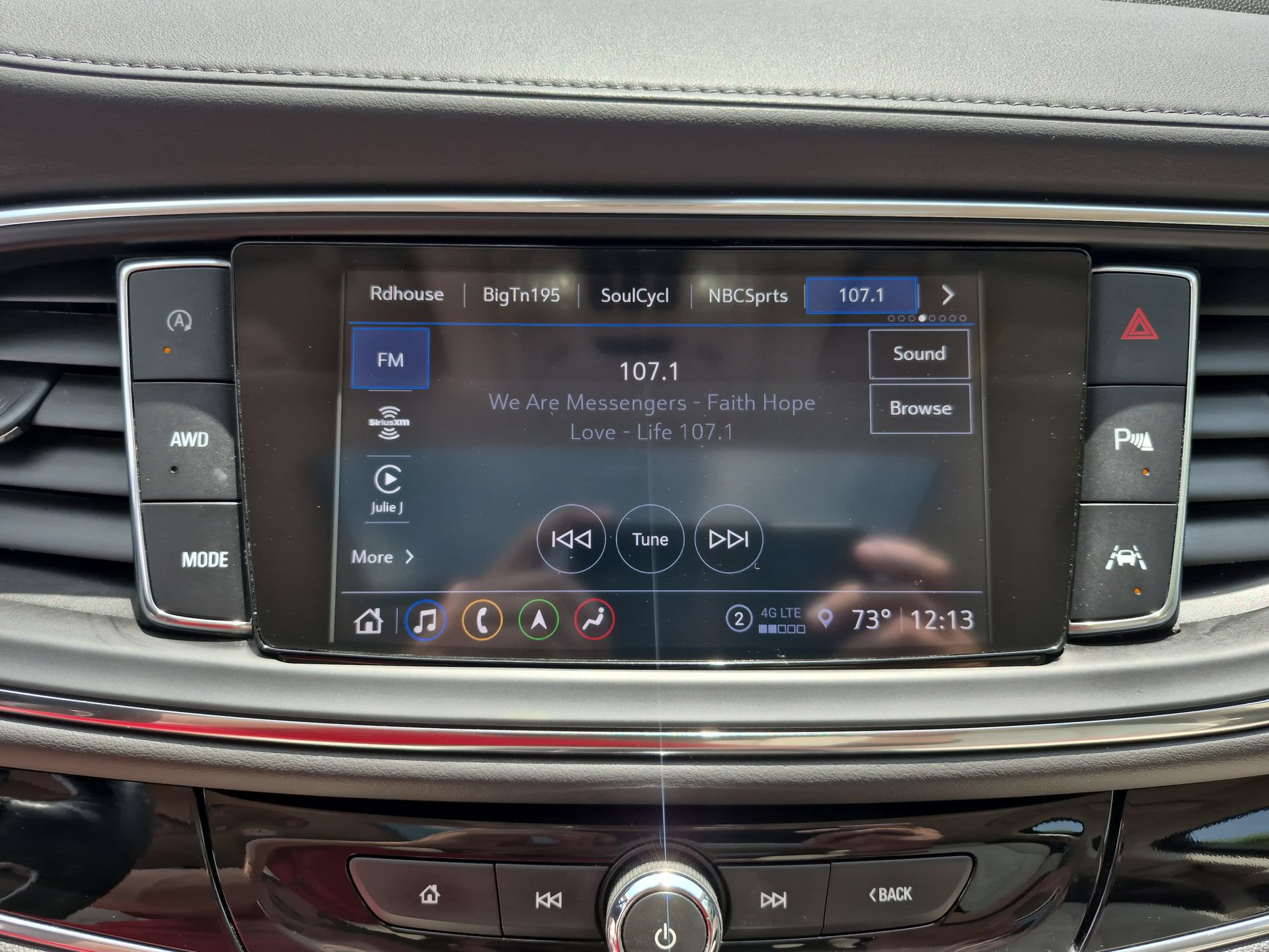 Certified 2022 Buick Enclave Avenir w/ Avenir Technology Package AWD/4WD image 14