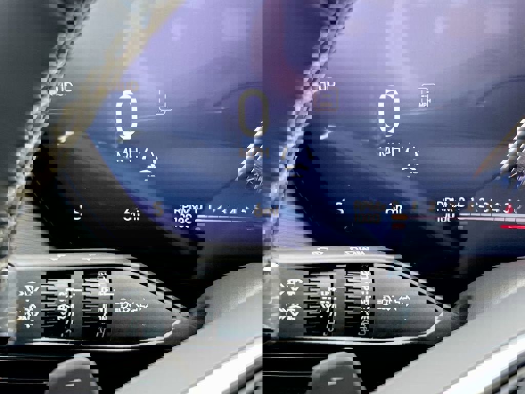 New 2026 Buick Envision Sport Touring image 12