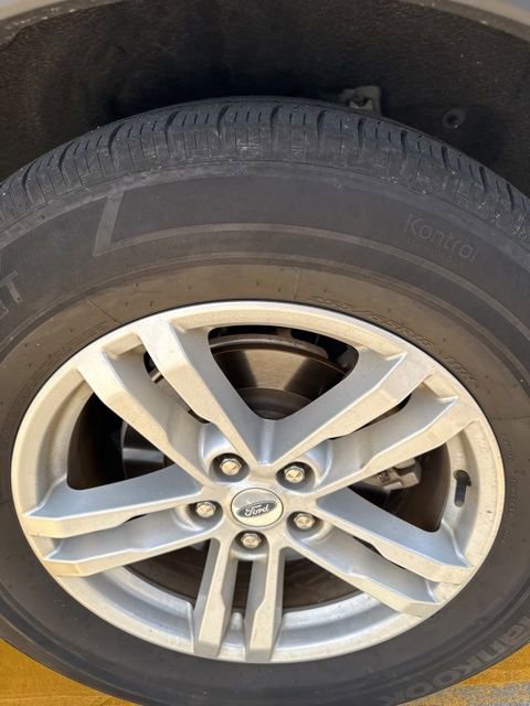 Used 2021 Ford Explorer XLT RWD image 23