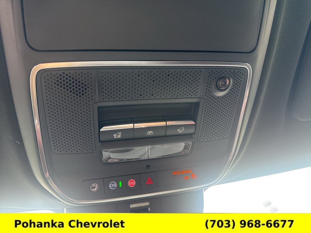New 2027 Chevrolet Traverse RS AWD/4WD image 21