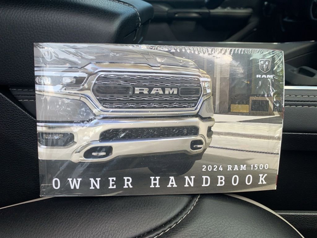 Used 2024 RAM 1500 Limited image 10