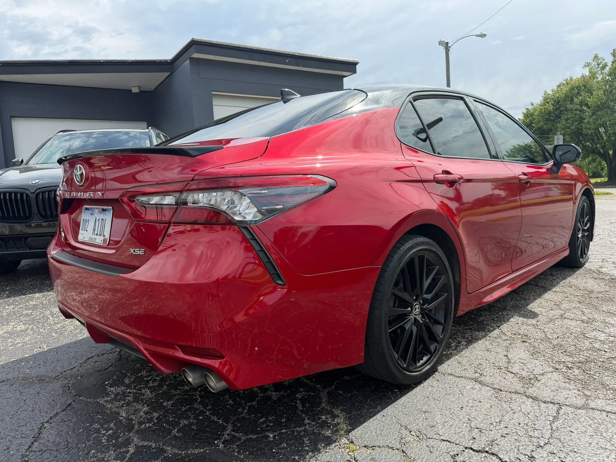 Used 2021 Toyota Camry XSE FWD image 7