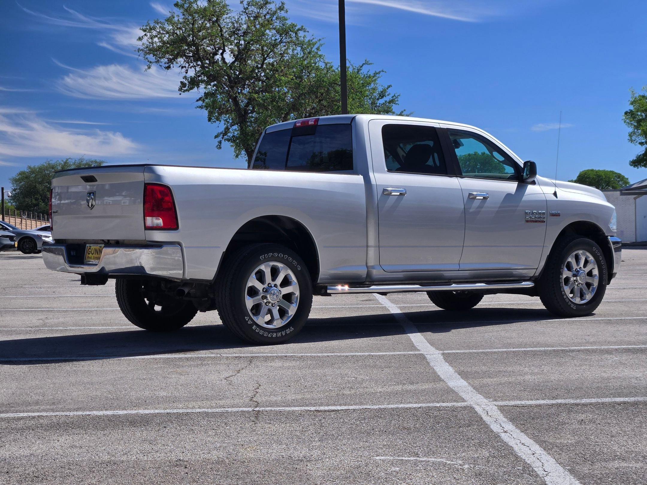 Used 2016 RAM 2500 SLT image 3