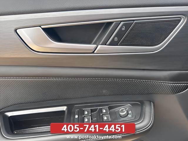 Used 2024 Volkswagen Atlas Cross Sport SE AWD/4WD image 35