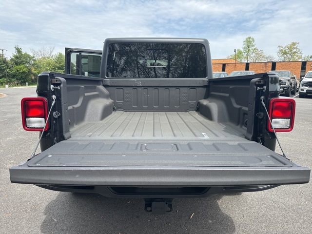 Used 2020 Jeep Gladiator Sport w/ Quick Order Package 24S AWD/4WD image 21