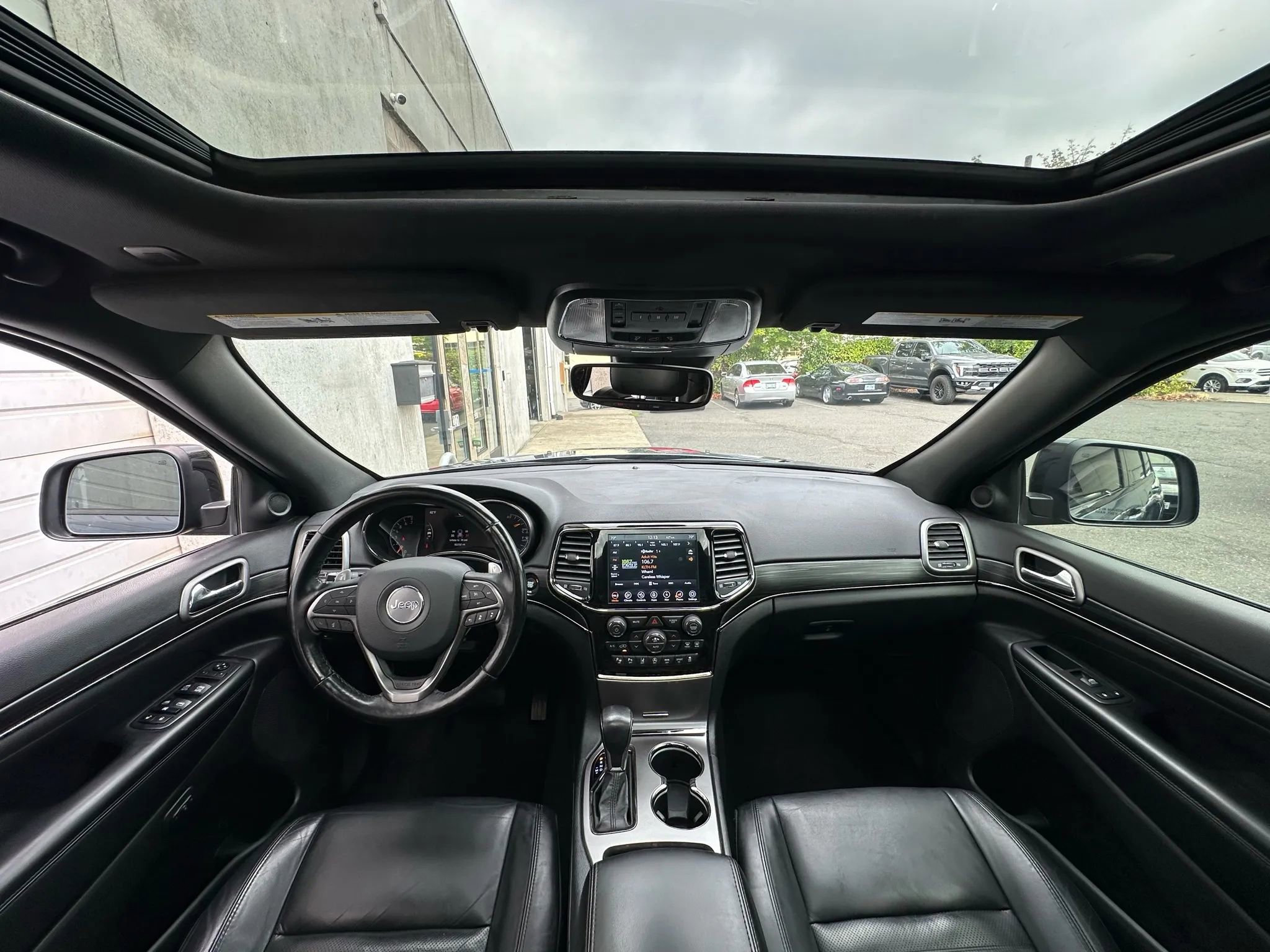 Used 2020 Jeep Grand Cherokee Limited X image 15