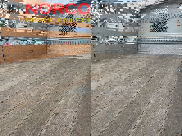 Used 2016 Ford F550 2WD Crew Cab Super Duty image 9