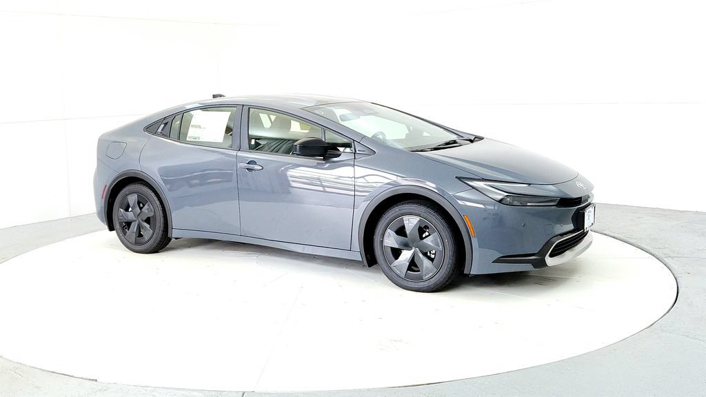 New 2026 Toyota Prius Plug-In Hybrid FWD image 7