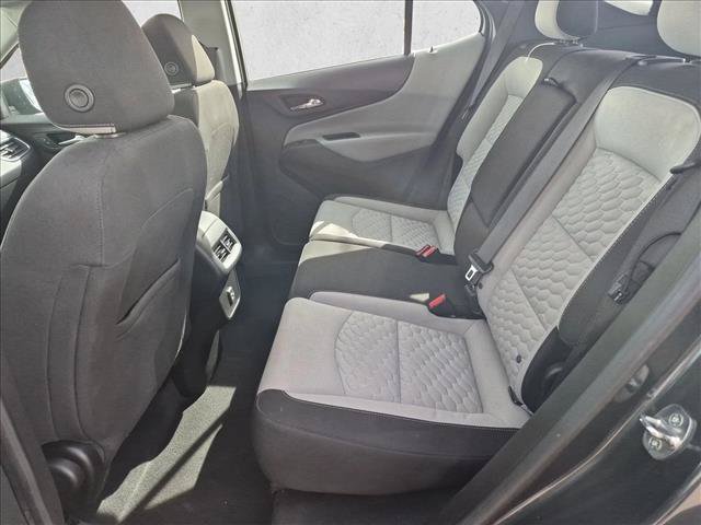 Used 2021 Chevrolet Equinox LS AWD/4WD image 18