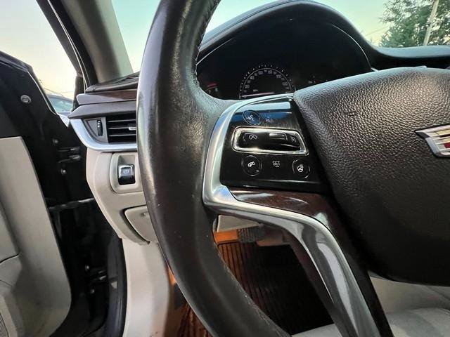 Used 2017 Cadillac XTS Luxury FWD image 13