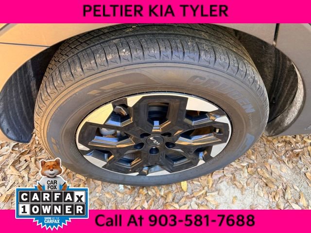 Certified 2024 Kia Sorento S image 14