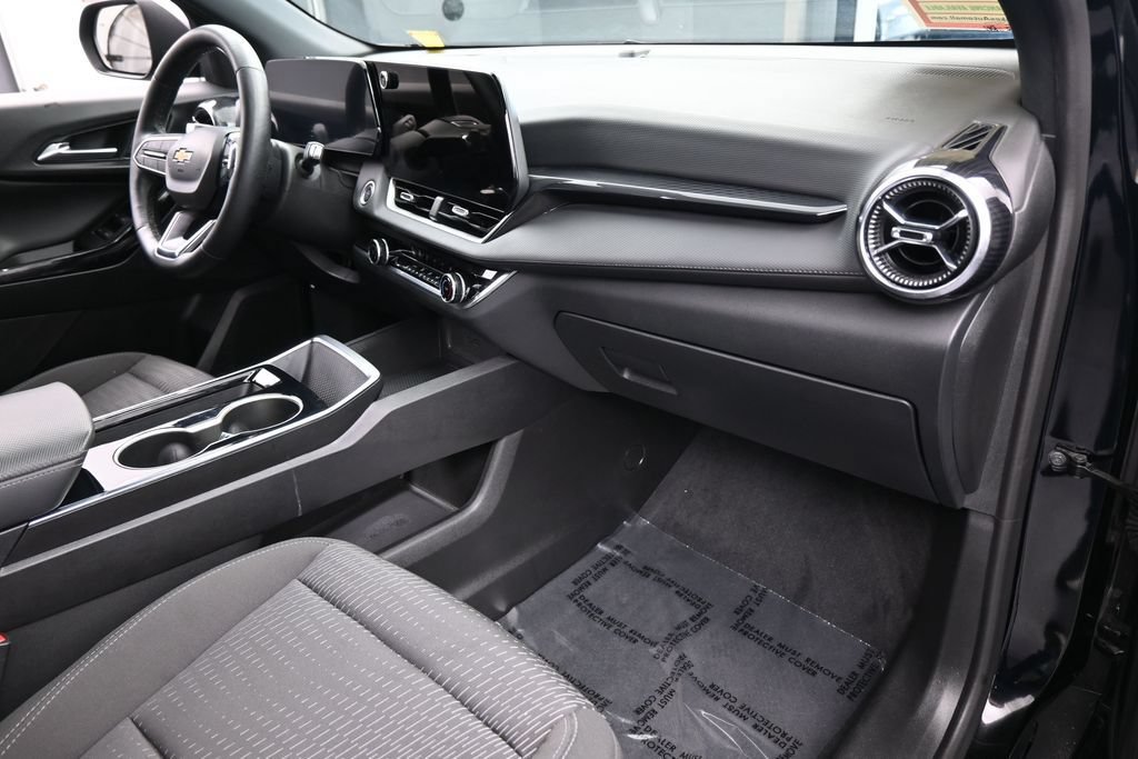 Used 2025 Chevrolet Equinox LT FWD image 43