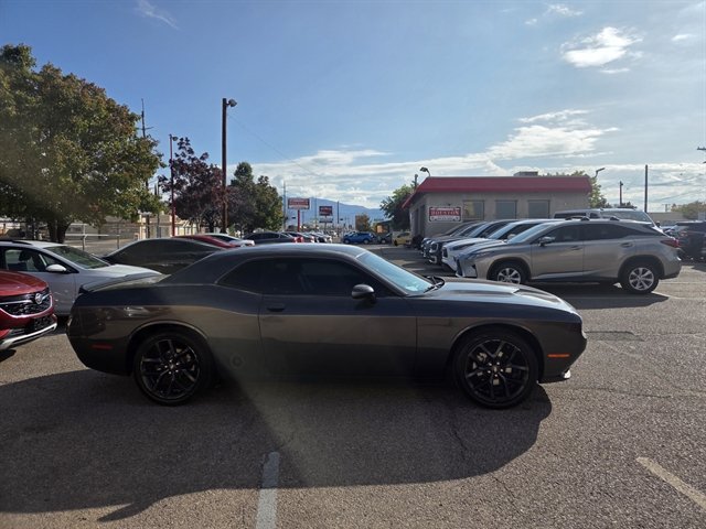 Used 2022 Dodge Challenger SXT w/ Blacktop Package RWD image 3