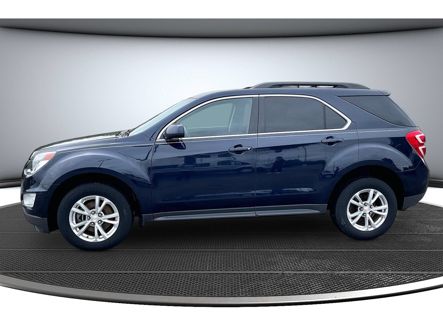 Used 2016 Chevrolet Equinox LT w/ Convenience Package AWD/4WD image 16