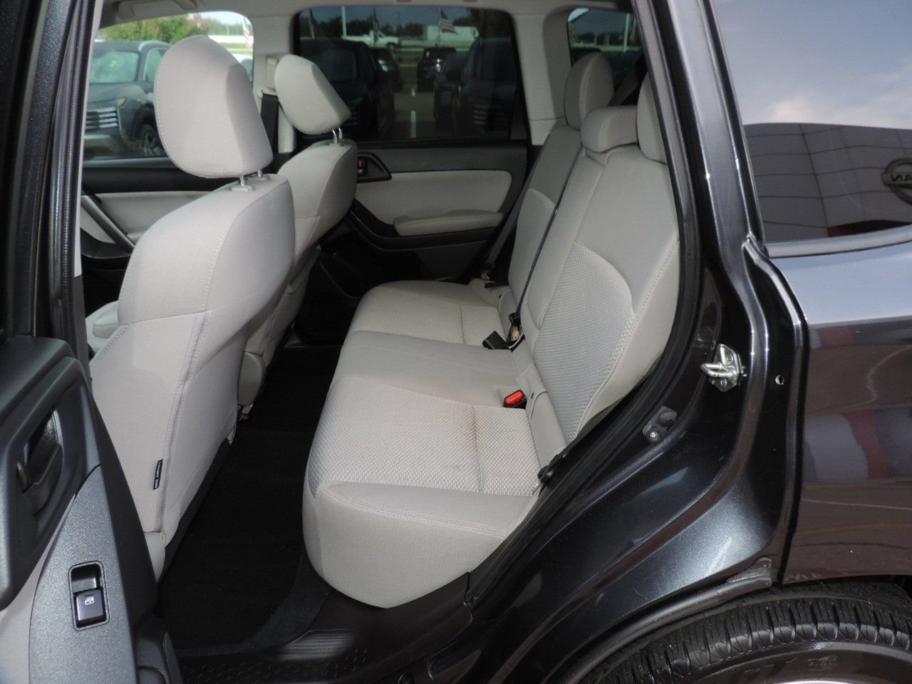 Used 2016 Subaru Forester 2.5i Premium AWD/4WD image 21