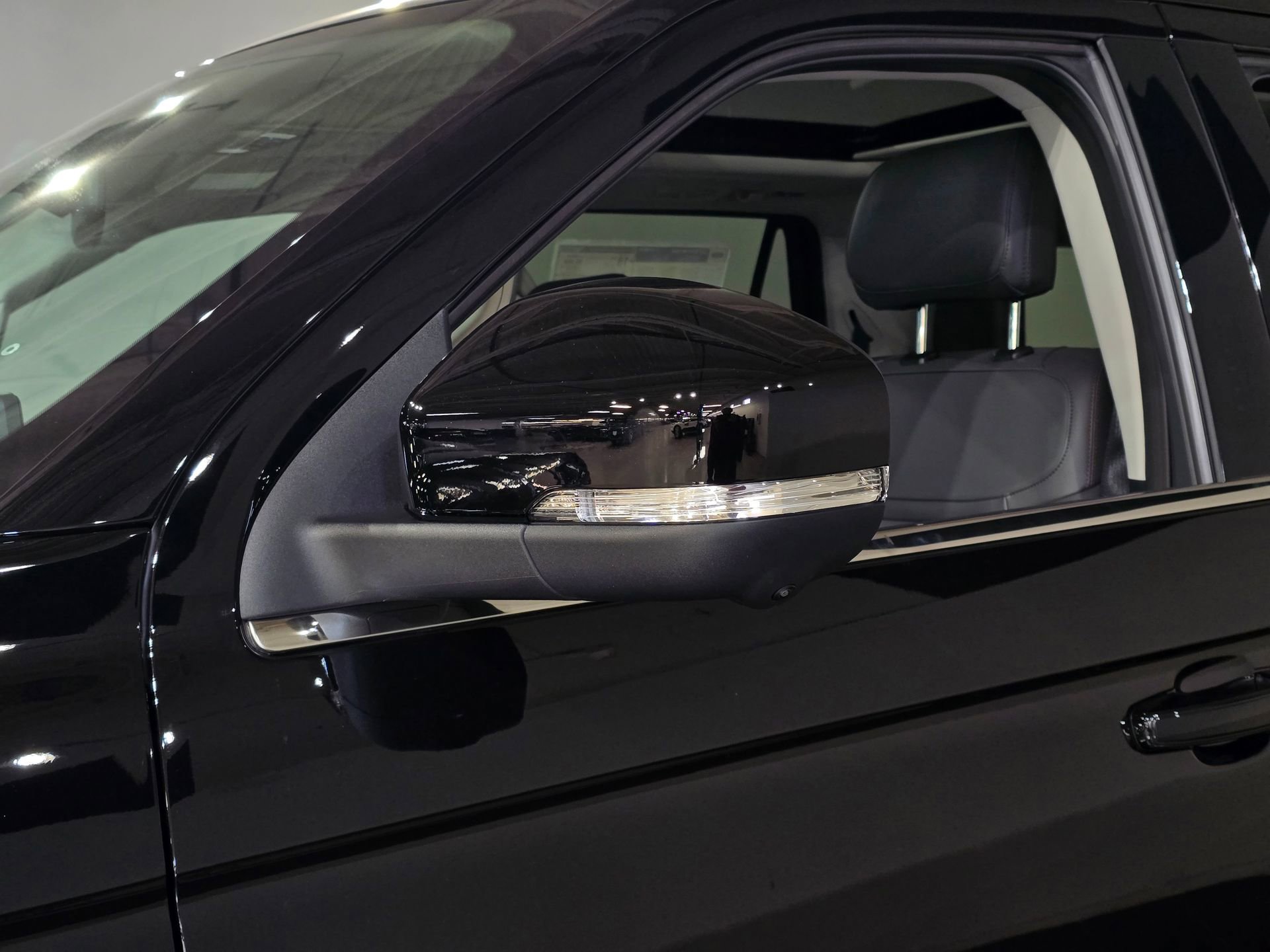 New 2025 Ford Expedition Max Active image 19