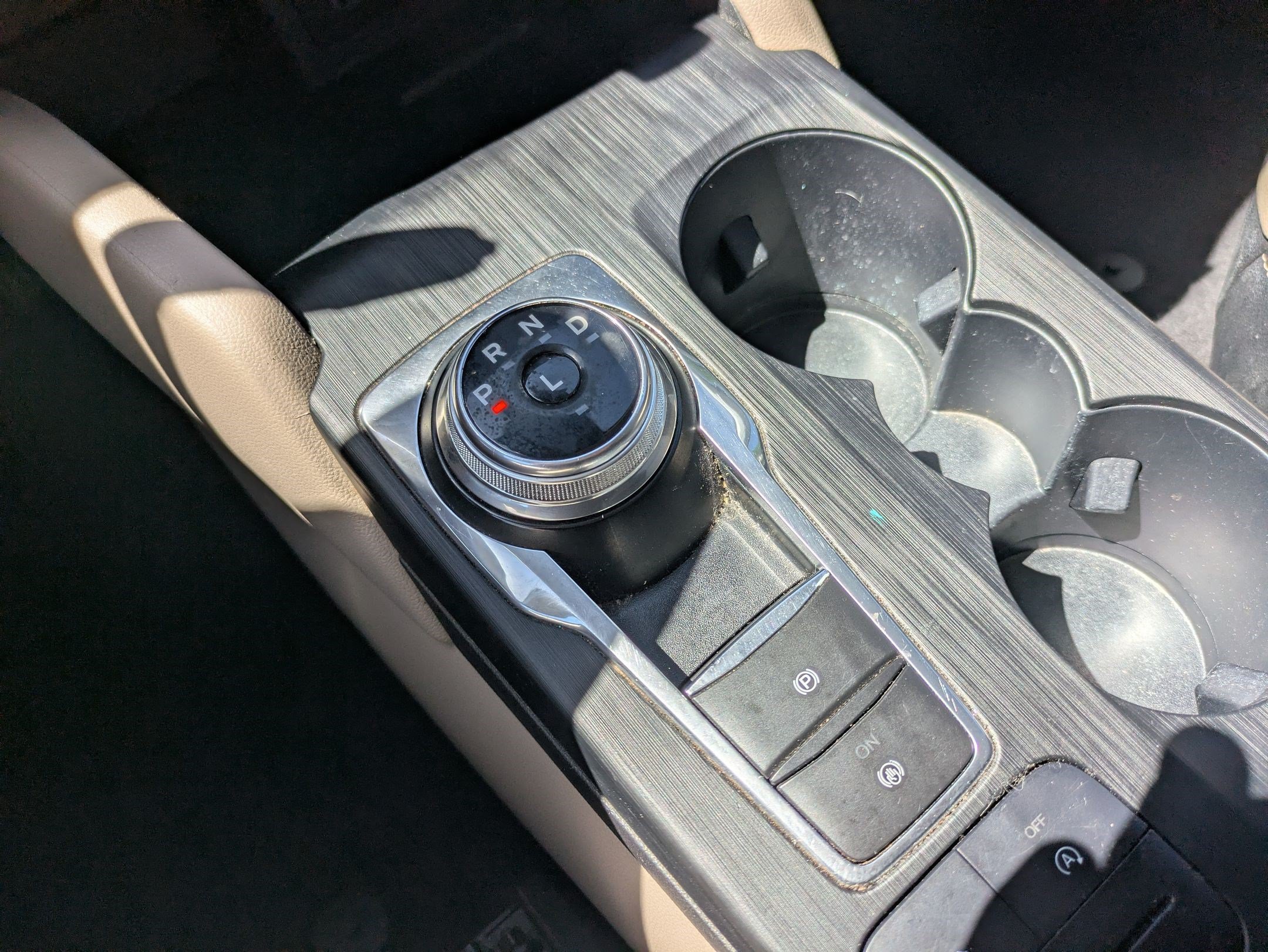 Used 2021 Ford Escape SEL FWD image 27