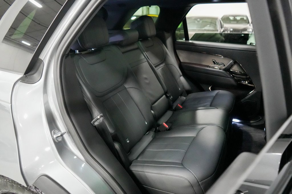 Used 2023 Land Rover Range Rover Sport SE Dynamic image 20