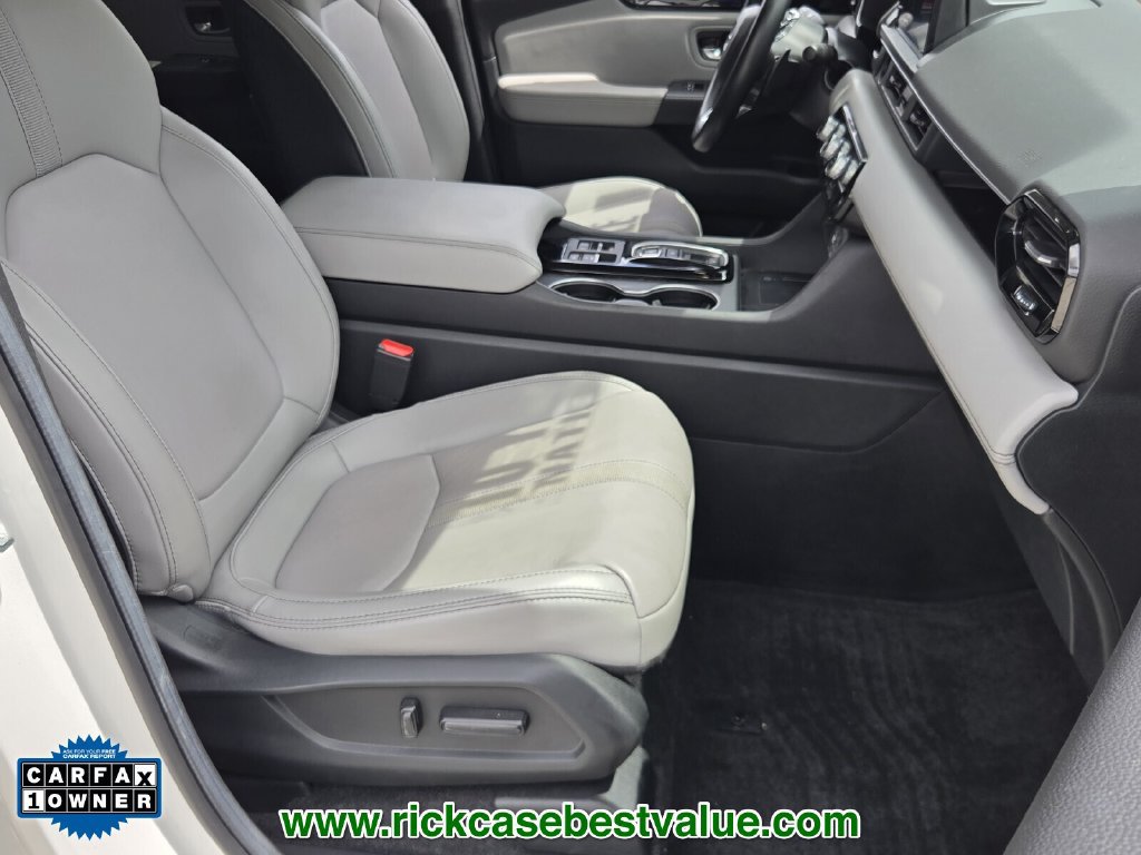 Used 2024 Honda Pilot Touring image 18