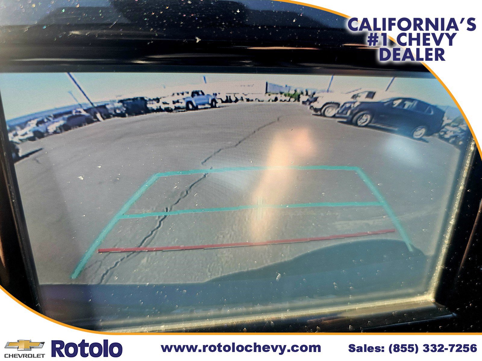 Used 2020 Toyota Camry SE w/ Carpet Mat Package image 23