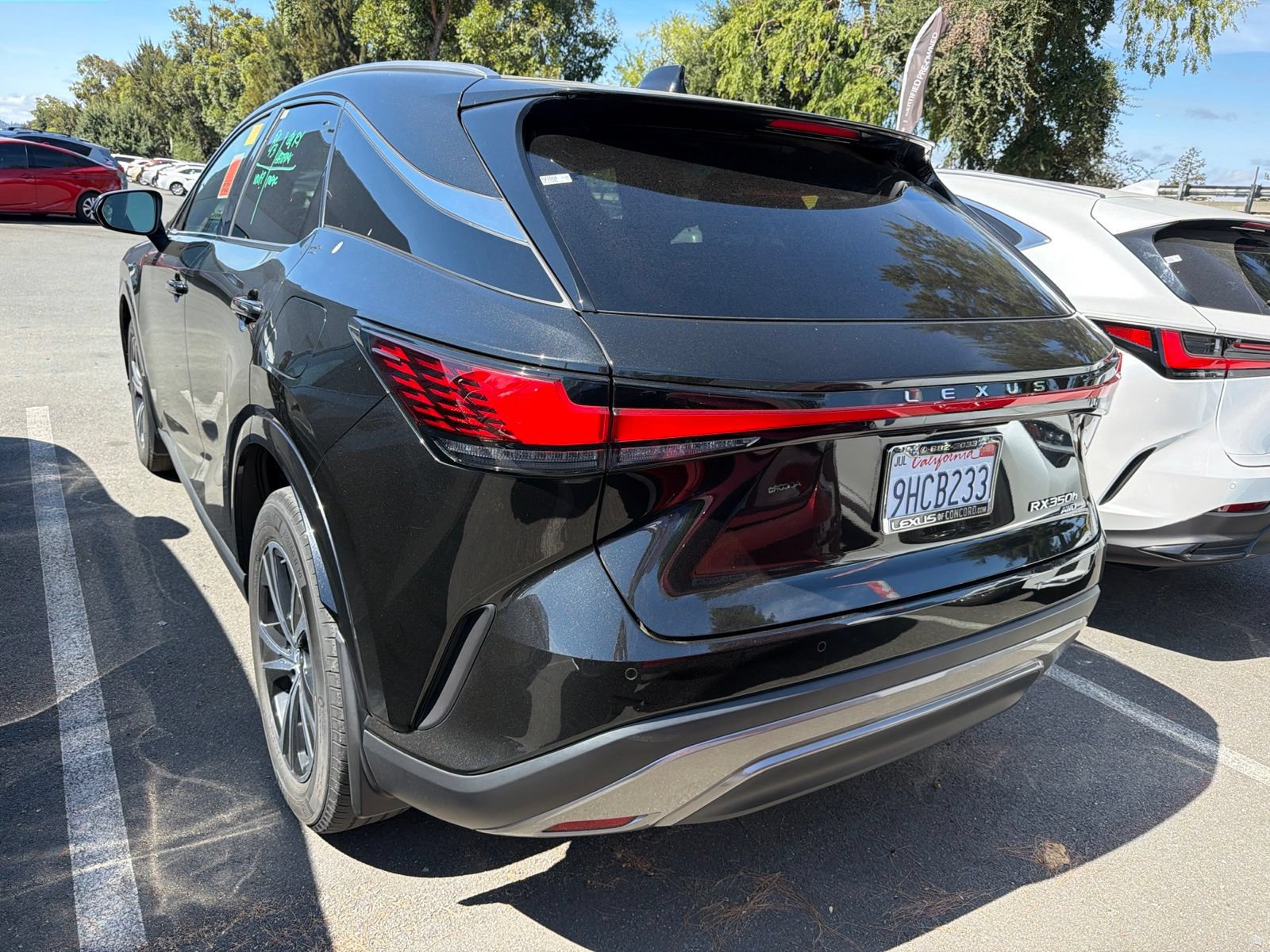 Used 2023 Lexus RX 350h AWD/4WD image 3