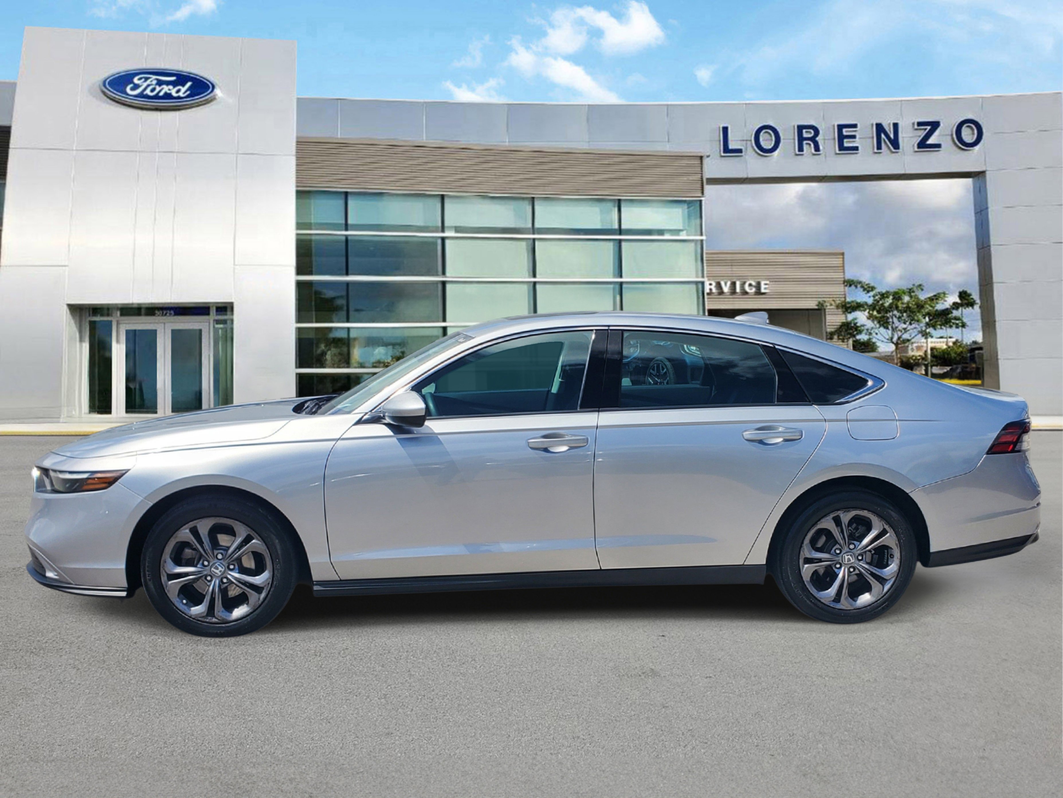 Used 2024 Honda Accord EX image 8