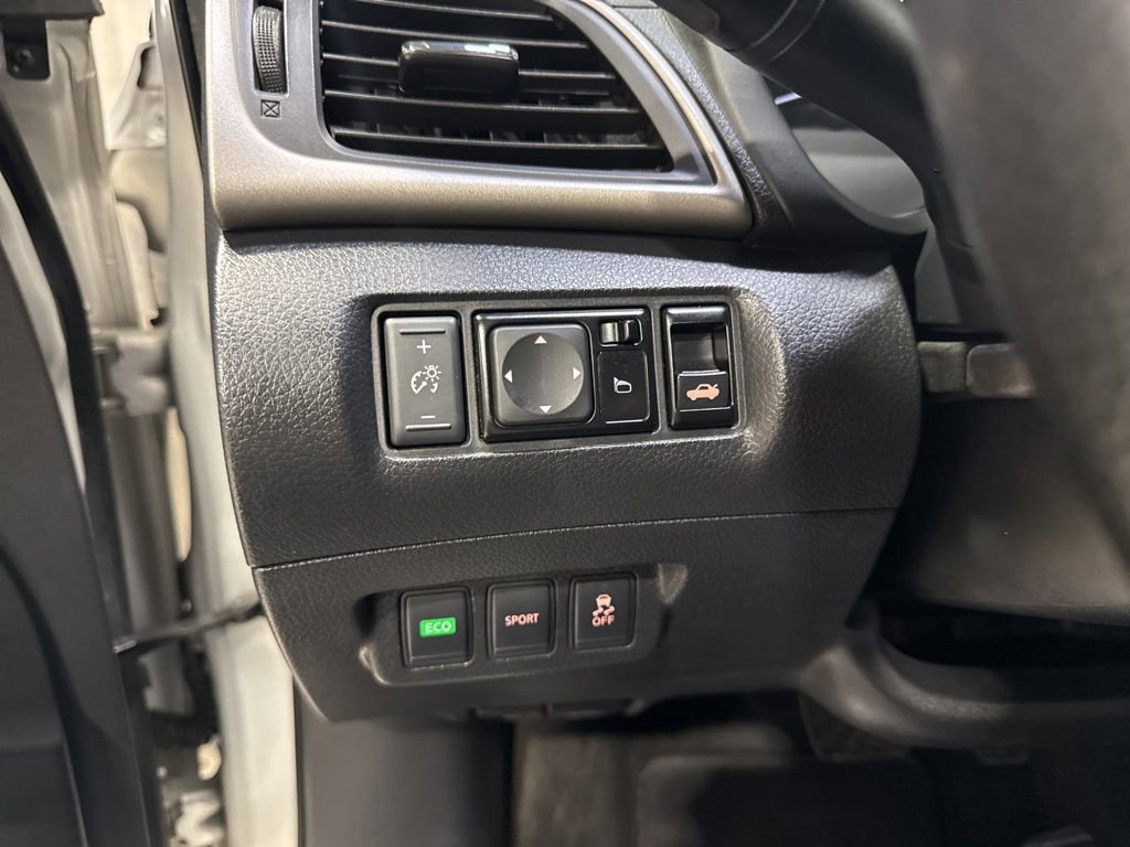 Used 2014 Nissan Sentra S FWD image 12