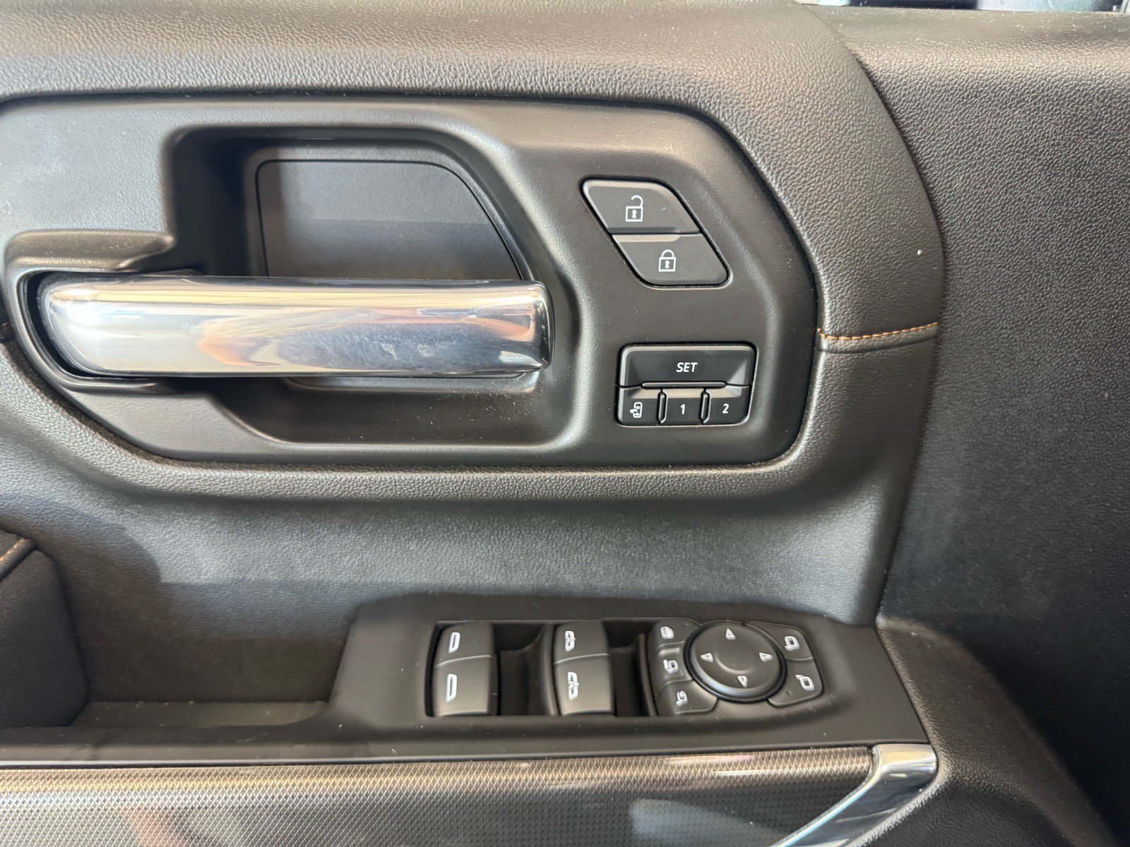 Used 2023 GMC Sierra 2500 AT4 AWD/4WD image 18