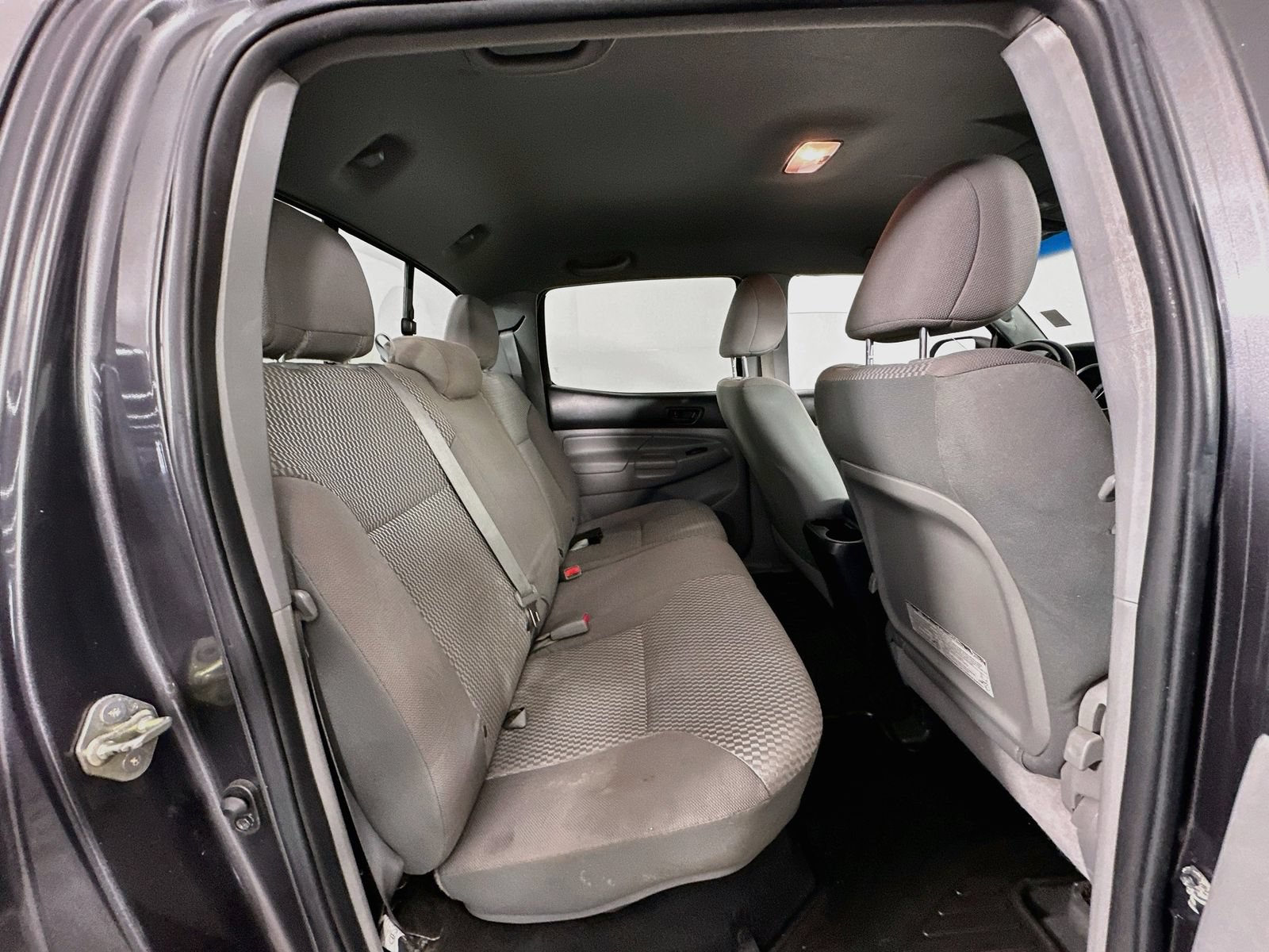Used 2014 Toyota Tacoma PreRunner w/ SR5 Package RWD image 25