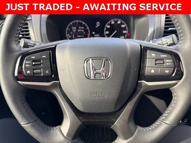 Used 2025 Honda Odyssey Touring image 16